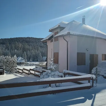 Chalet Tara Mountain House *